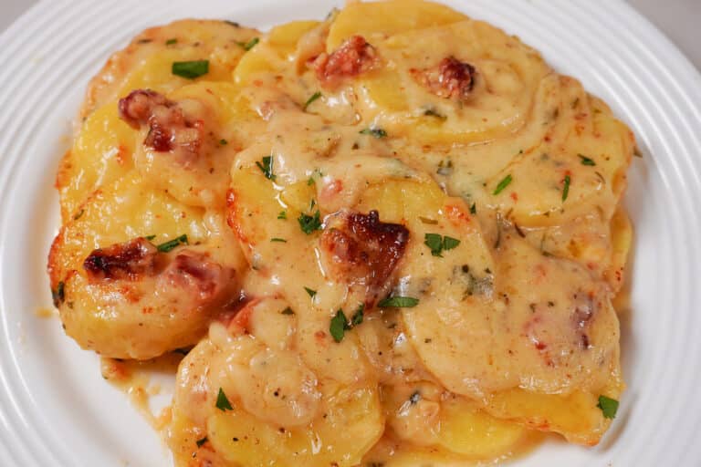 Cheesy Au Gratin Potatoes - Toni's Recipes